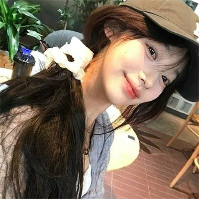 别惹她,她有八个哥哥